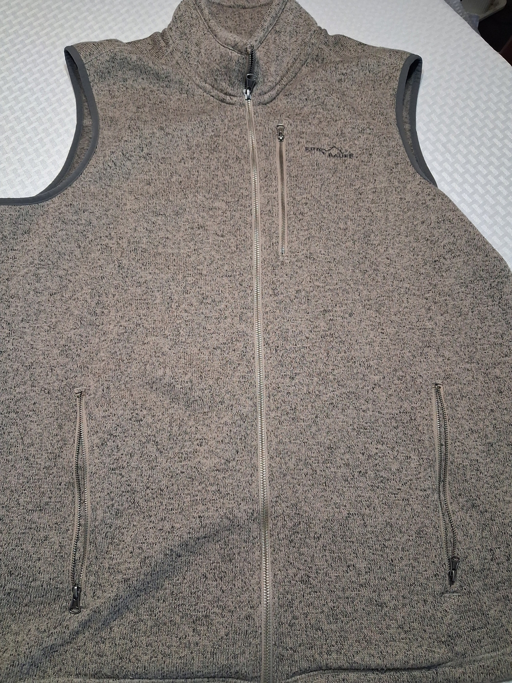 Eddie Bauer Taupe Heather Full-Zip Men's Vest